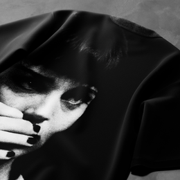 Silent Gaze Black T-Shirt